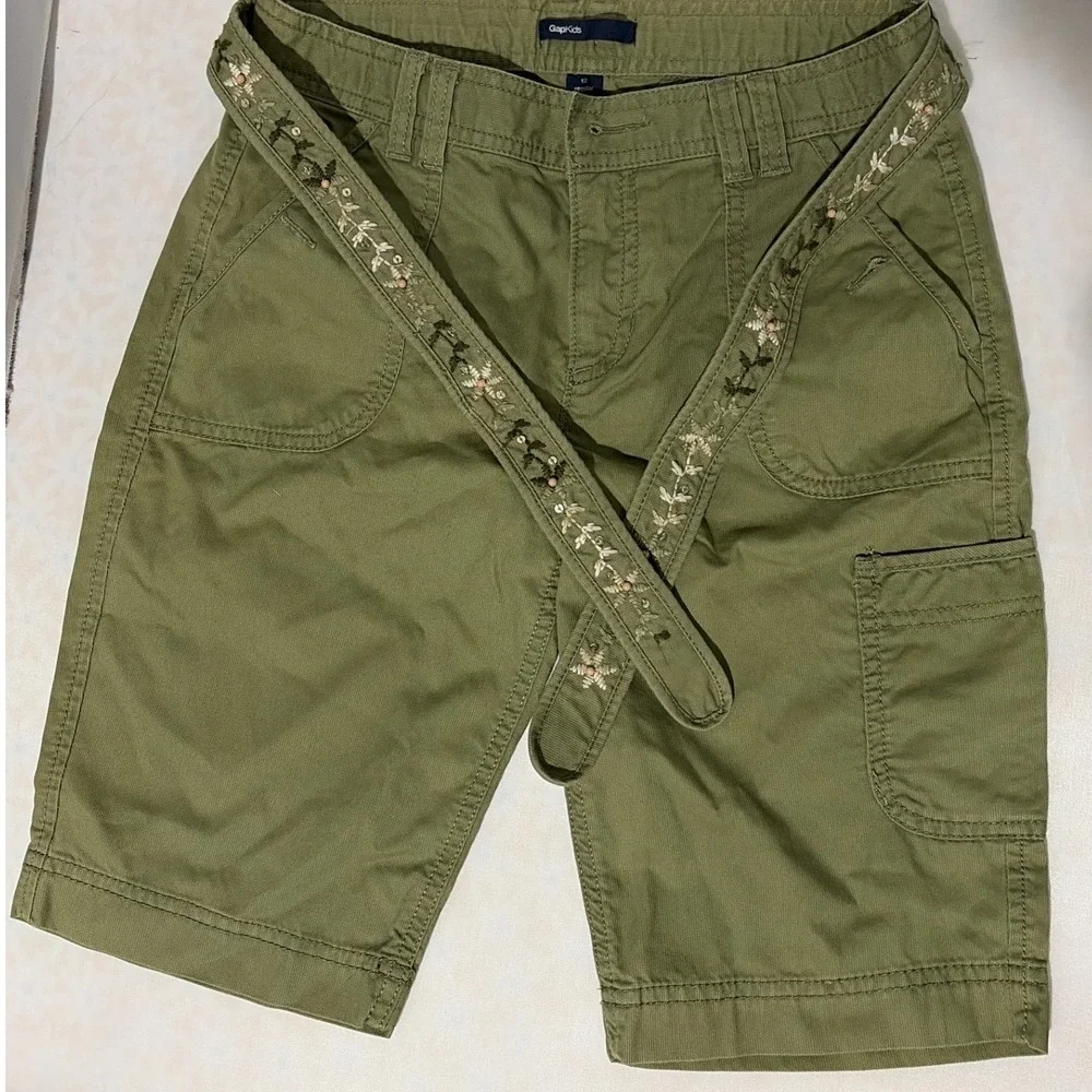 Gap Kids Girls Olive Green Cargo Shorts with Embroidered Belt Size 12 Regular